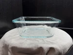 Pyrex Square Glass Casserole Dish W/ Light Blue Tint, Cup, 950ML, #8704. Fixed Price $5.00.