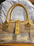 Temp-tations Insulated Lunch Tote Bag Old World Thermal, Yellow, 2 Quart. Fixed Price $20.00.