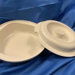 Vintage Tupperware 1547-1 Ultra Casserole & Vented Lid Microwave Oven 2 Cups. Fixed Price $14.40.