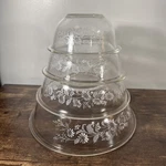 Vintage Pyrex Colonial Mist Clear Mixing Bowl Set 4 Pc (322, 323, 325, 326). Fixed Price $125.00.