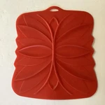 Pampered Chef Easy Fit Silicone Storage Cover Lid 16" X 11" #1271. Fixed Price $24.99.