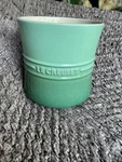 Le Creuset Large Utensil Crock Green Ombre 6" 2.25QT Kitchen Storage. Fixed Price $32.00.