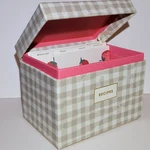 Kate Spade Checkered Cloth Recipe Box 8 Dividers, 40 Cards Pink Interior. Fixed Price $24.95.