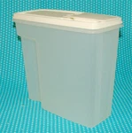 Vtg Rubbermaid Cereal Keeper 13 Cup Sheer Almond Lid Container Servin Saver #2. Fixed Price $7.99.