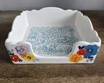 The Pioneer Woman Flea Market Pattern Stoneware Napkin Holder Scalloped Edges. Fixed Price $24.99.