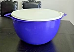 Tupperware Mixing Bowl Set 2.75L (5377A 2) & Large 10L W/lids Purple. Fixed Price $30.99.