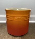 "flame" Le Creuset 2.75 Quart Large Utensil Crock Stoneware Nwt 6" Tall 2.3. Fixed Price $95.99.