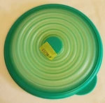 Tupperware Stuffable Green Translucent Lid, 5319A-3, 8.25" Vintage. Fixed Price $8.73.