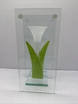 Beautiful Vintage Cg Glass Cressida Tulip Flower Vase Original. Fixed Price $70.00.
