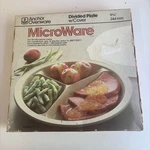 Vintage Anchor Hocking Microware Divided Plate W/cover PM486/T1 New Box. Fixed Price $21.00.