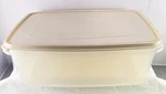 Rubbermaid 33 Cup Servin Saver Xl #8 Food Storage Container Almond Lid 0008. Fixed Price $19.75.
