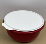 Tupperware 272-16 Red Round Storage Bowl With White Lid 2515B-2. Fixed Price $16.00.