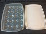 Vtg Rubbermaid Deviled Container 0070 Sheer W/ White Lid #7 Holds 20 Eggs. Fixed Price $9.99.